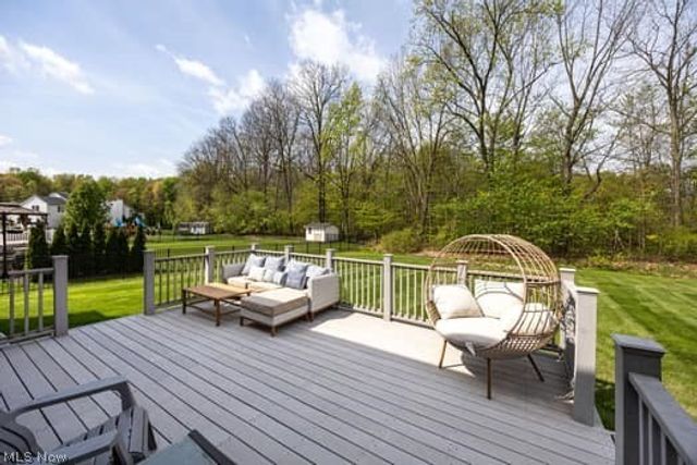 964 Kings Cross Drive, Wadsworth, OH 44281
