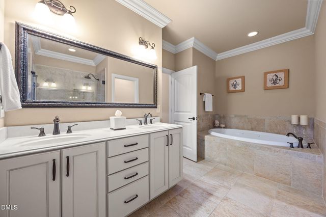 5600 Bella Terra Court, Wake Forest, NC 27587