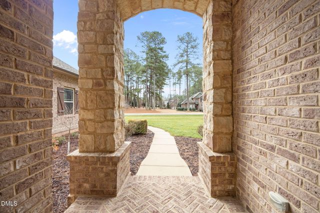 5600 Bella Terra Court, Wake Forest, NC 27587