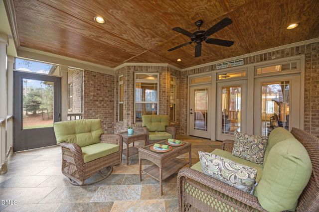 5600 Bella Terra Court, Wake Forest, NC 27587