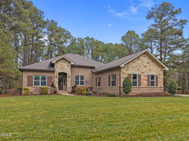 5600 Bella Terra Court, Wake Forest, NC 27587