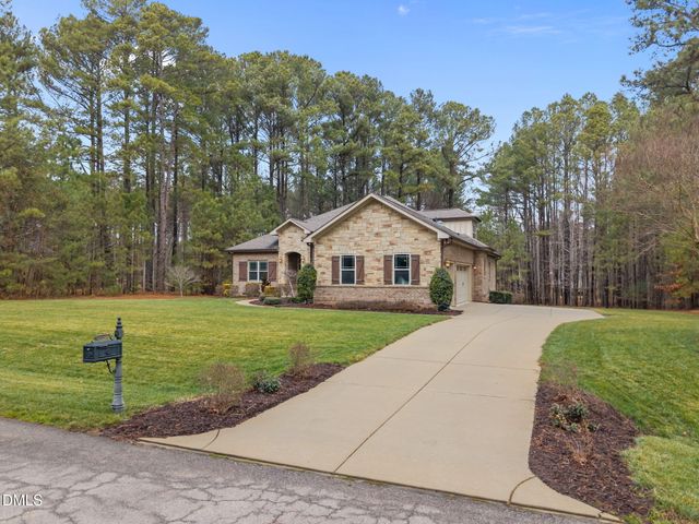 5600 Bella Terra Court, Wake Forest, NC 27587