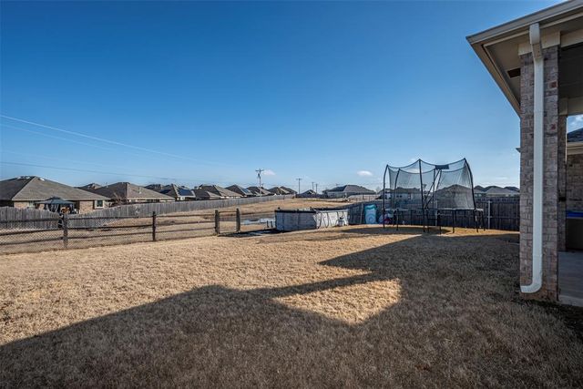 15740 Caney Drive, Edmond, OK 73013