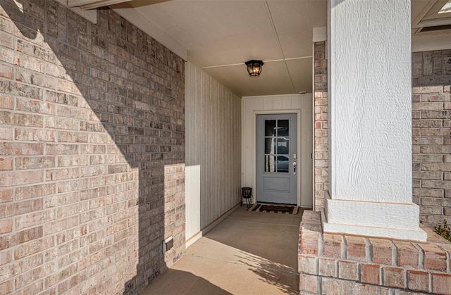 15740 Caney Drive, Edmond, OK 73013