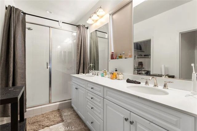 35342 Marabella Court, Winchester, CA 92596