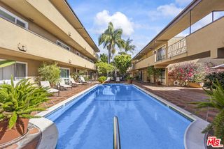 970 Palm Avenue 209, West Hollywood, CA 90069