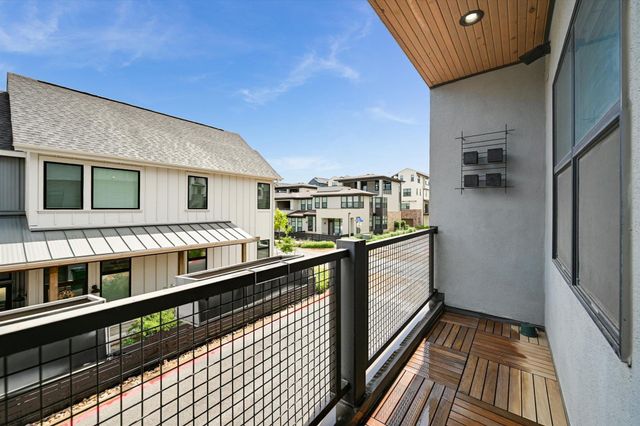 4402 Authentic DR 69, Austin, TX 78731