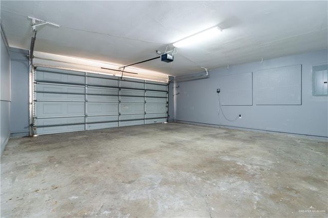 112 E Ulex Avenue, Mcallen, TX 78504