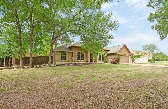 605 River Oaks DR, Austin, TX 78748
