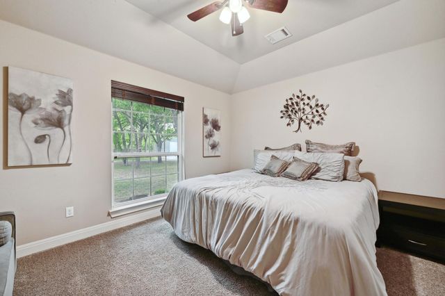 605 River Oaks DR, Austin, TX 78748