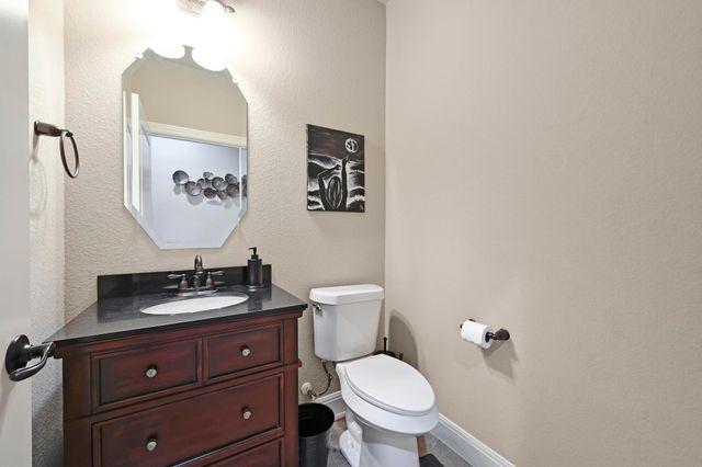 605 River Oaks DR, Austin, TX 78748