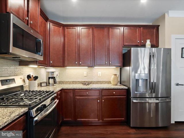 6480 CALVERTON DR #101, Frederick, MD 21703