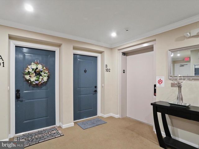 6480 CALVERTON DR #101, Frederick, MD 21703
