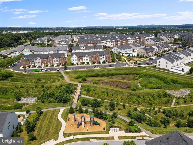 6480 CALVERTON DR #101, Frederick, MD 21703