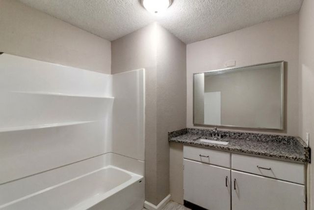 4104 Marsh Street, Bryan, TX 77803