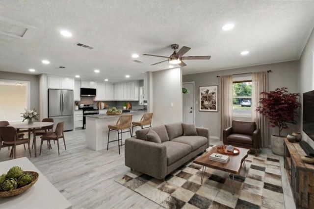 4104 Marsh Street, Bryan, TX 77803