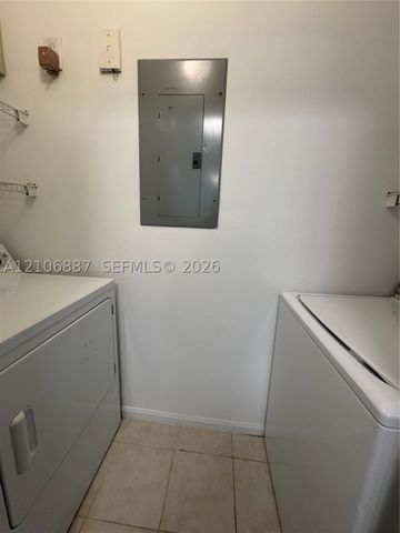 7950 N Nob Hill Rd 202, Tamarac, FL 33321