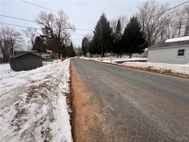 103 Doris Park Drive, Constantia, NY 13044