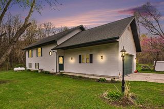29542 Priest Street, Dowagiac, MI 49047