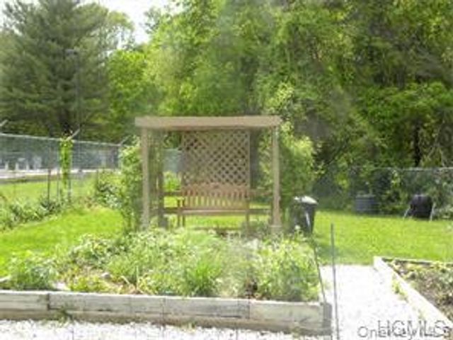 969 Heritage Hills D, Somers, NY 10589