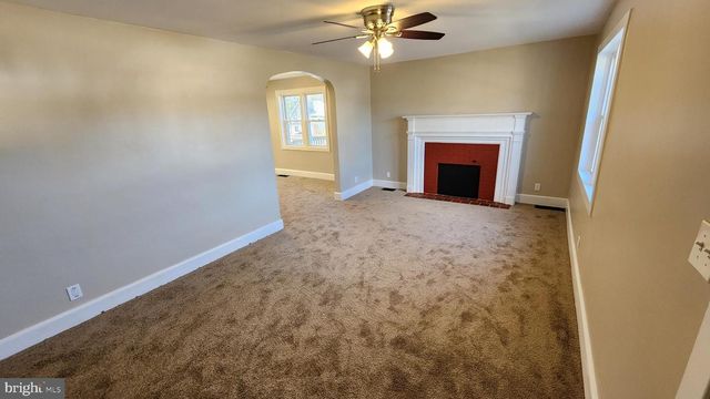 114 OGDEN STATION RD, Wenonah, NJ 08090