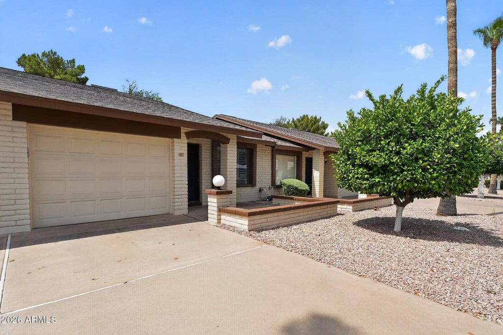 2064 S FARNSWORTH Drive 7, Mesa, AZ 85209 — photo 2