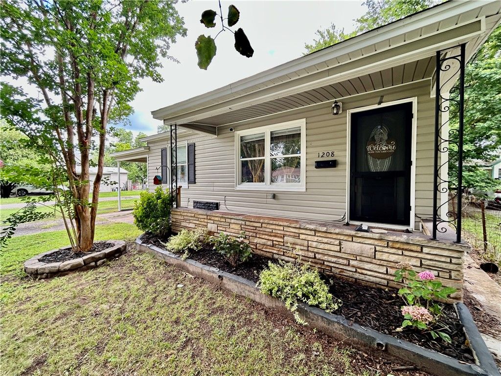 1208 Front Street, Dardanelle, AR 72834