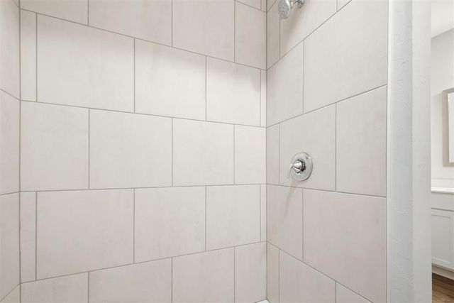 1710 Oak Way, Tuttle, OK 73089