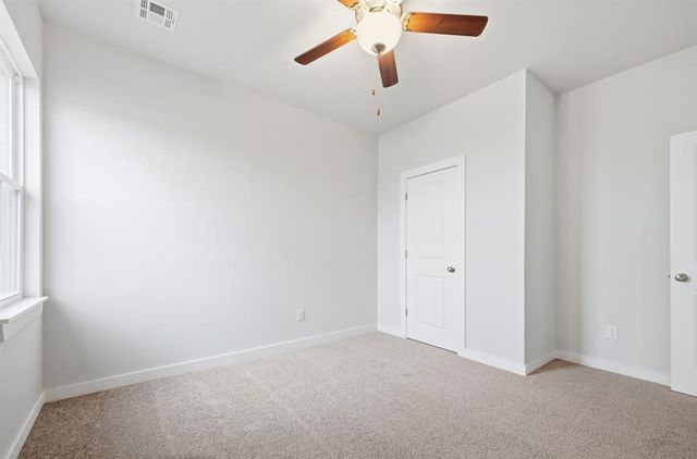 1710 Oak Way, Tuttle, OK 73089