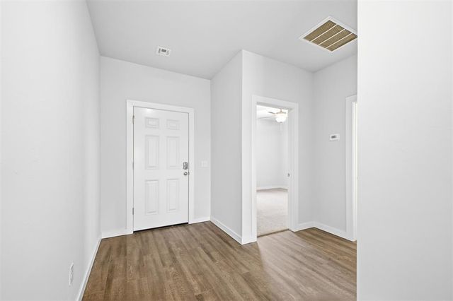 1710 Oak Way, Tuttle, OK 73089