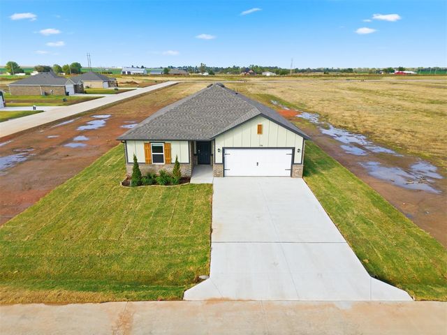 1710 Oak Way, Tuttle, OK 73089