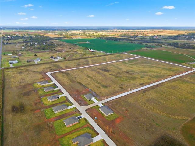 1710 Oak Way, Tuttle, OK 73089