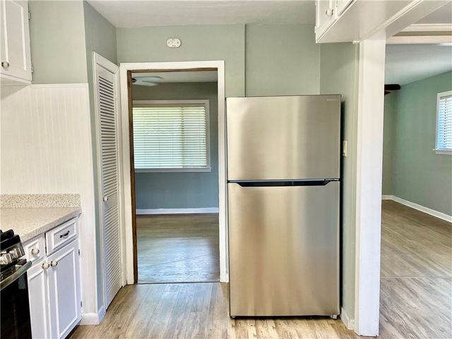 1006 Collingswood Dr, Corpus Christi, TX 78412