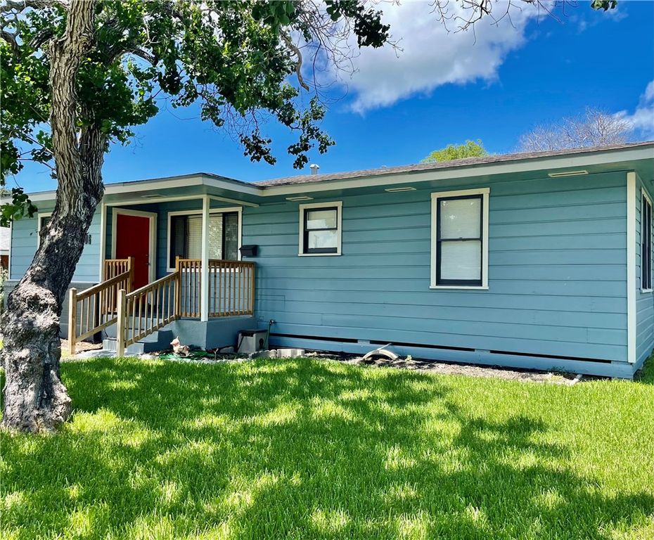 1006 Collingswood Dr, Corpus Christi, TX 78412
