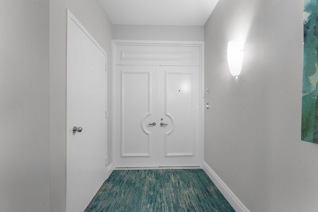5280 N OCEAN Drive 16E, Singer Island, FL 33404