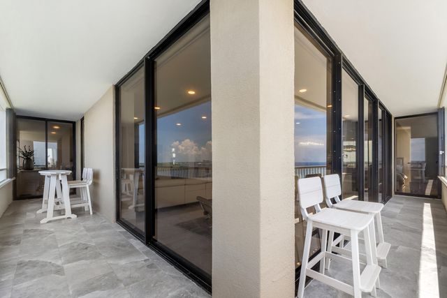5280 N OCEAN Drive 16E, Singer Island, FL 33404