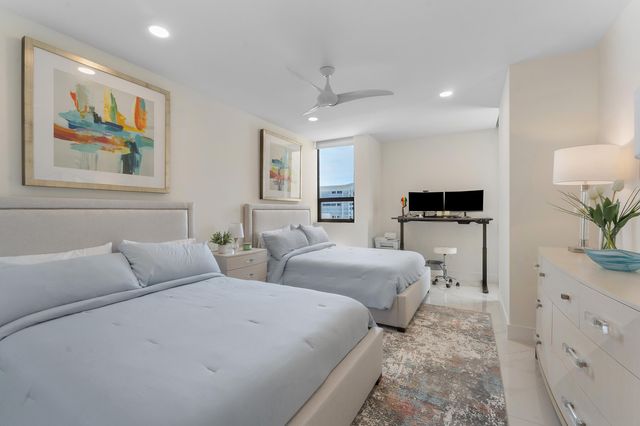 5280 N OCEAN Drive 16E, Singer Island, FL 33404