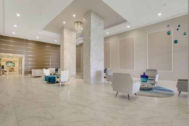 5280 N OCEAN Drive 16E, Singer Island, FL 33404