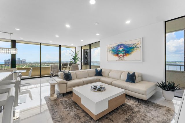 5280 N OCEAN Drive 16E, Singer Island, FL 33404