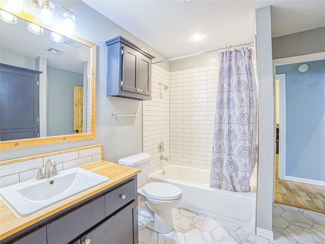 6208 Westpark Drive, Oklahoma City, OK 73142