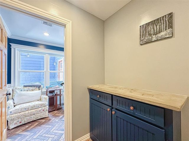 6208 Westpark Drive, Oklahoma City, OK 73142
