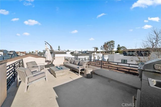 417 Poinsettia Avenue, Corona Del Mar, CA 92625