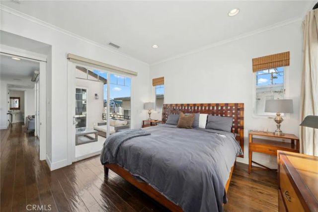 417 Poinsettia Avenue, Corona Del Mar, CA 92625