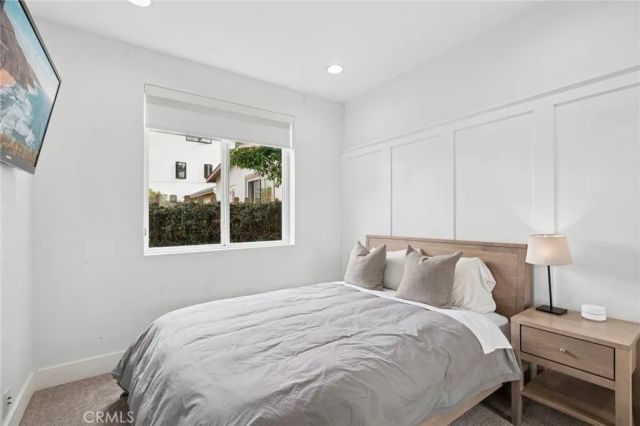 417 Poinsettia Avenue, Corona Del Mar, CA 92625