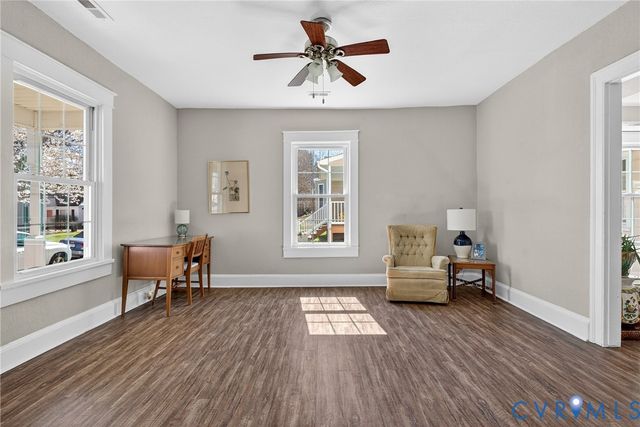 621 Lee St, West Point, VA 23181