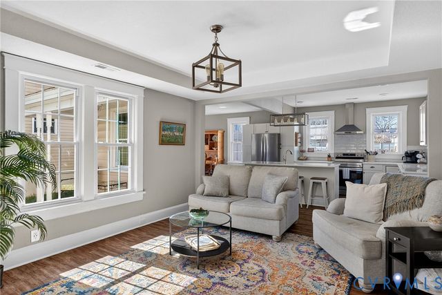 621 Lee St, West Point, VA 23181