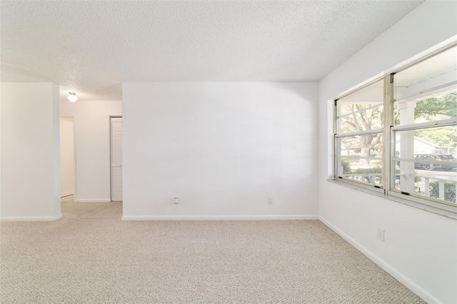 9331 SW 84TH TERRACE E, Ocala, FL 34481