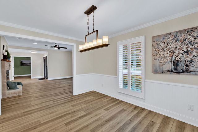 2000 Lavaca, Carrollton, TX 75010