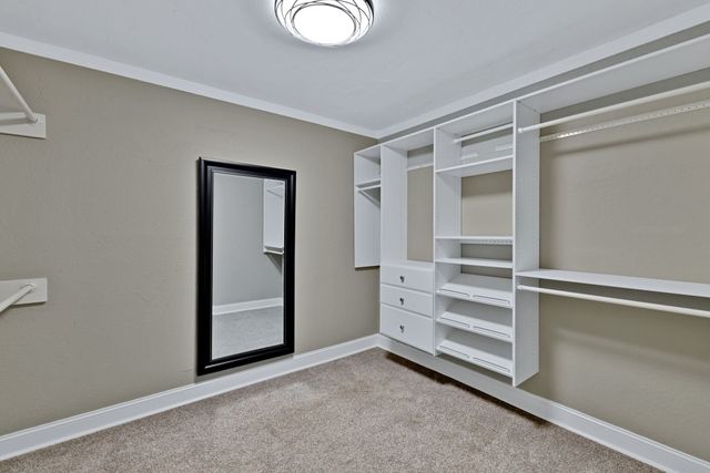 2000 Lavaca, Carrollton, TX 75010