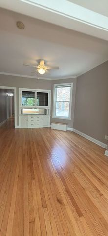 1942 W Irving Park Road 2, Chicago, IL 60613